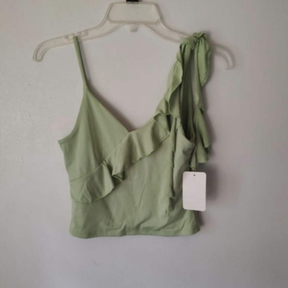Gaze Light Green Ruffle Tank Top Juniors Medium NWT